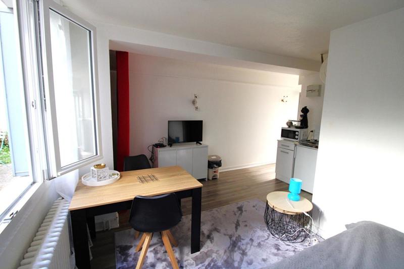 Studio - 18 m² - 1 pièce