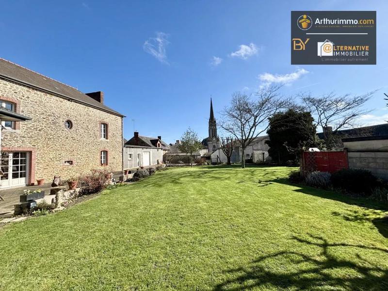 Maison - 228 m² - 7 pièces