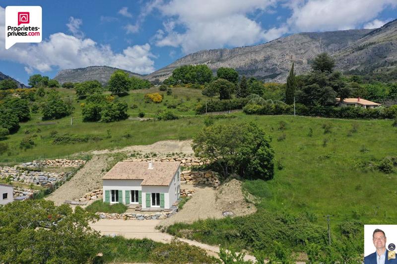 Maison - 110 m² - 4 pièces