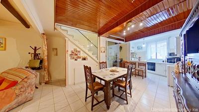 Maison de village - 96 m² - 4 pièces