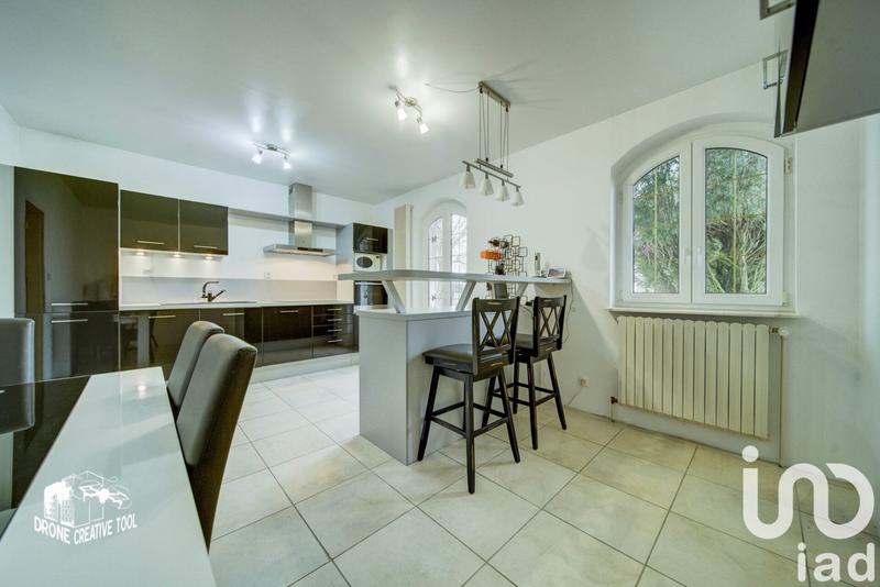 Maison - 155 m² - 6 pièces