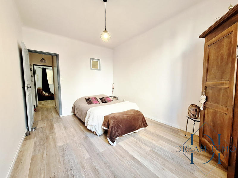 Appartement - 104 m² - 3 pièces