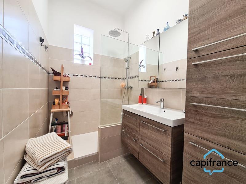 Maison - 80 m² - 3 pièces