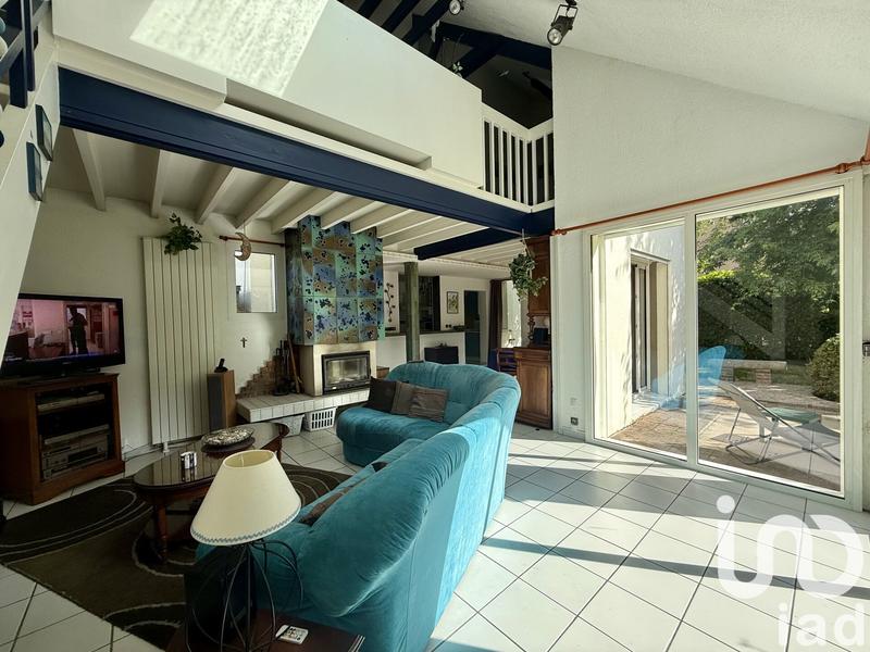 Maison - 138 m² - 5 pièces