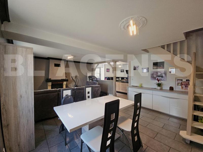 Maison - 160 m² - 5 pièces