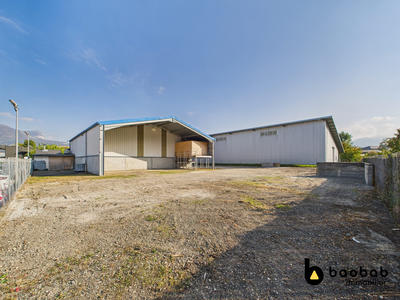 Local d'activités - 345 m² - 4 pièces