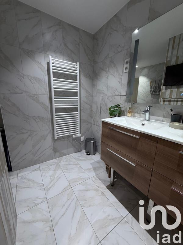 Appartement - 92 m² - 4 pièces