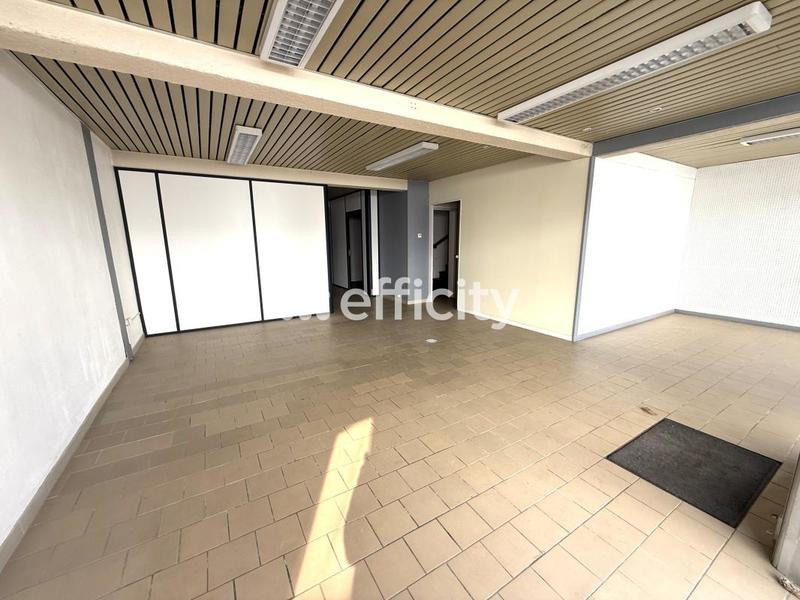 Appartement - 330 m² - 7 pièces