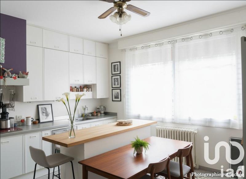 Maison - 268 m² - 8 pièces