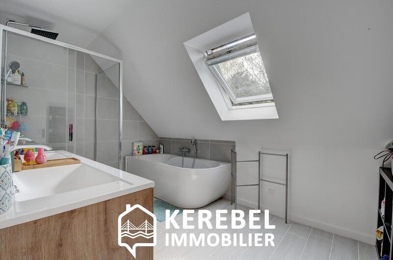 Maison - 134 m² - 6 pièces