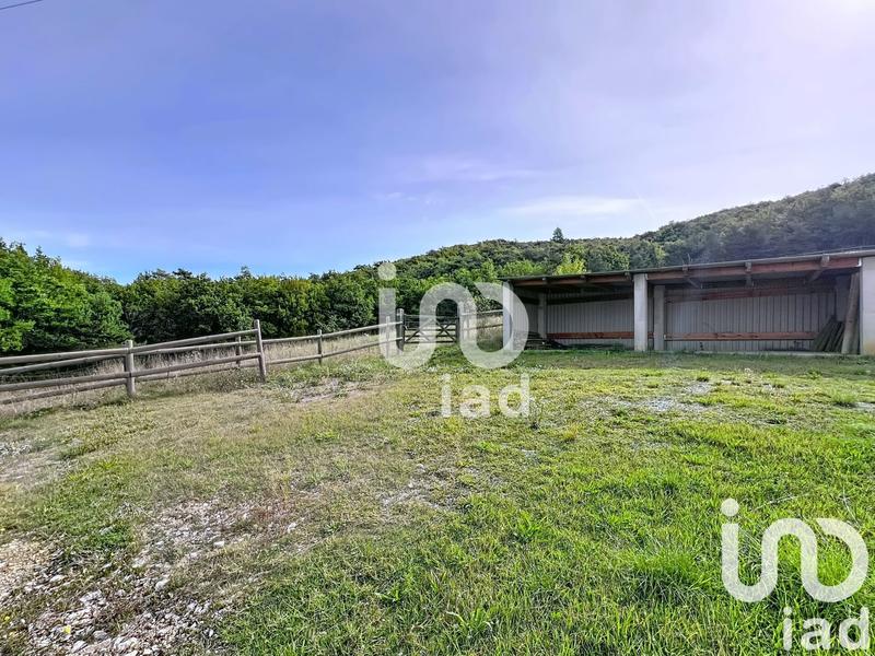 Maison - 210 m² - 7 pièces