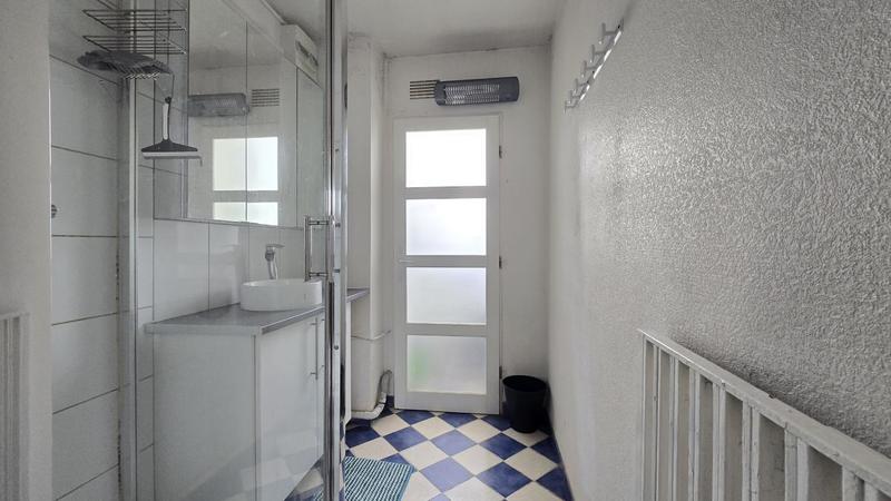 Appartement ancien - 70 m² - 4 pièces