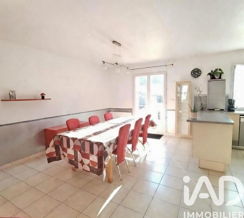 Maison - 120 m² - 5 pièces