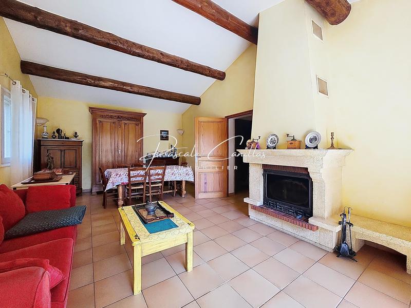 Villa - 258 m² - 10 pièces