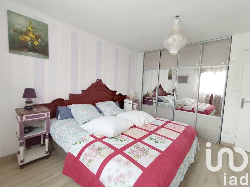 Maison - 237 m² - 10 pièces