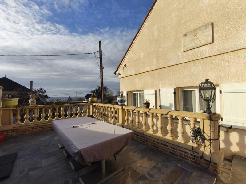 Maison - 149 m² - 7 pièces