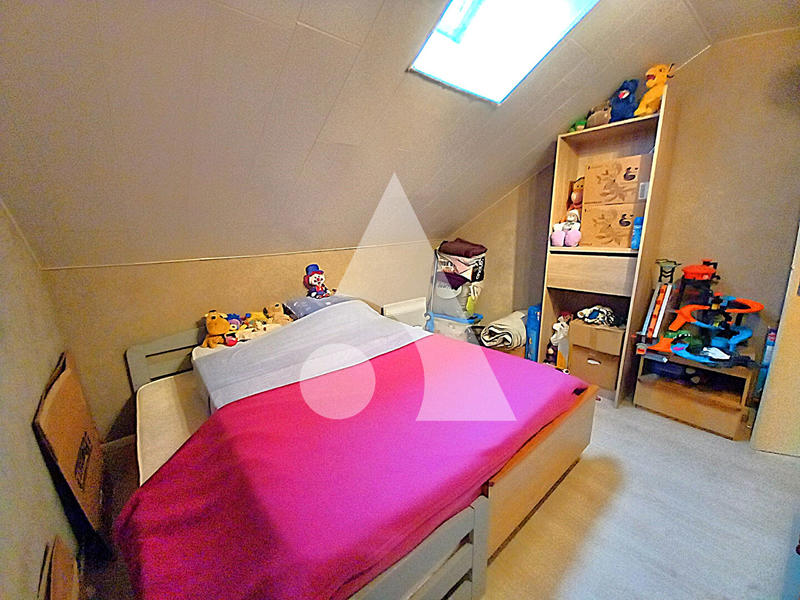 Maison - 189 m² - 13 pièces