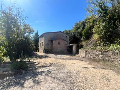 Maison provençale - 60 m² - 4 pièces