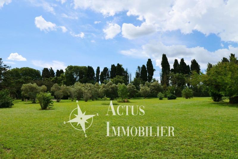 Maison - 255 m² - 8 pièces