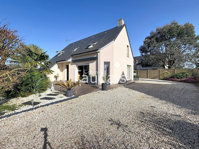 Maison - 135 m² - 7 pièces