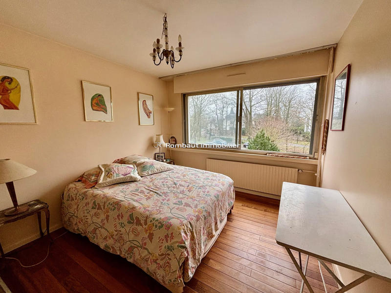 Appartement - 90 m² - 5 pièces