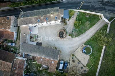 Propriété - 170 m² - 7 pièces