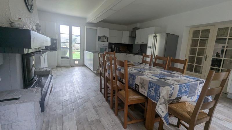 Maison de campagne - 245 m² - 6 pièces