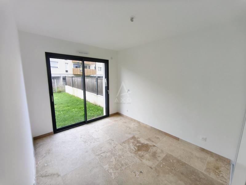 Pavillon - 138 m² - 7 pièces