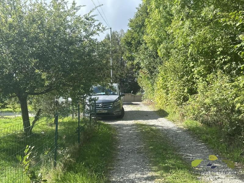 Maison - 99 m² - 4 pièces