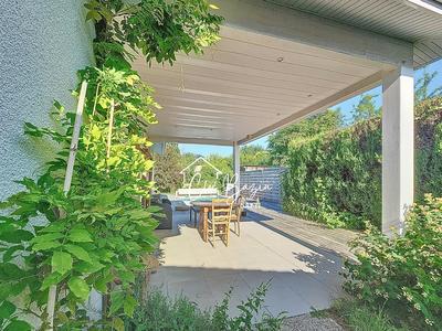 Maison - 170 m² - 6 pièces