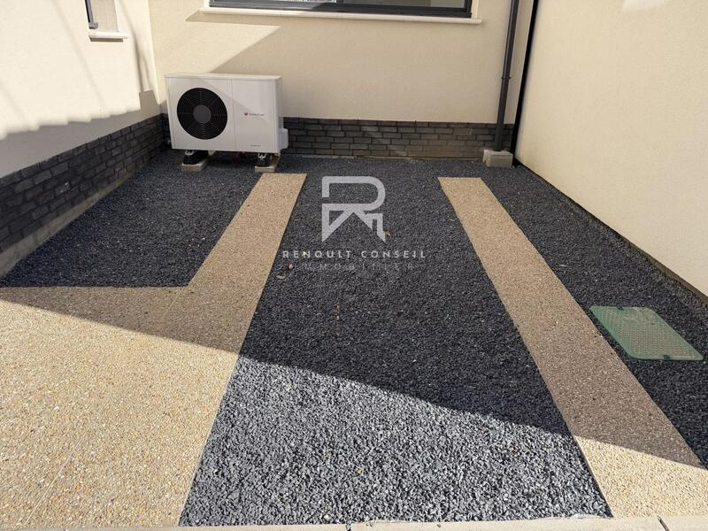 Maison - 104 m² - 4 pièces