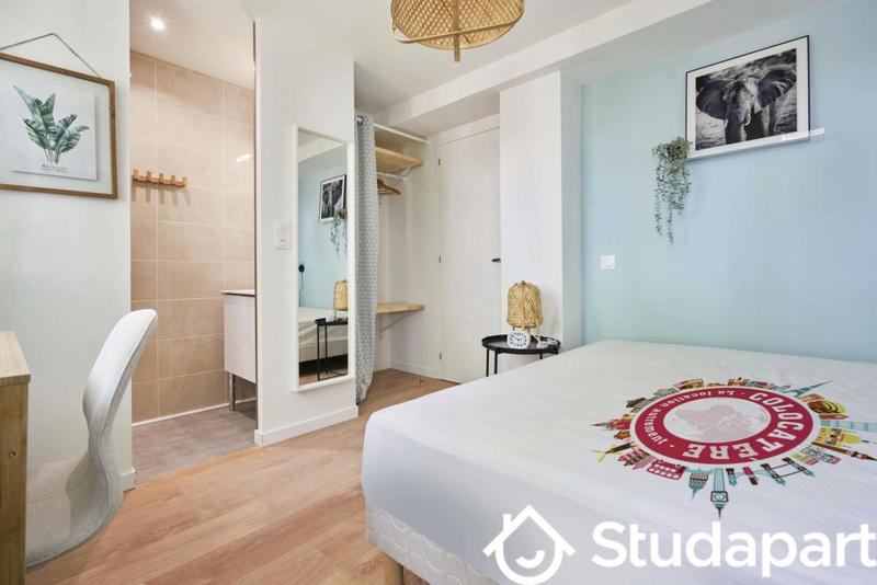 Chambre - 11 m² - 1 pièce