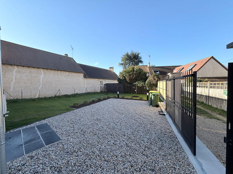 Maison - 96 m² - 4 pièces