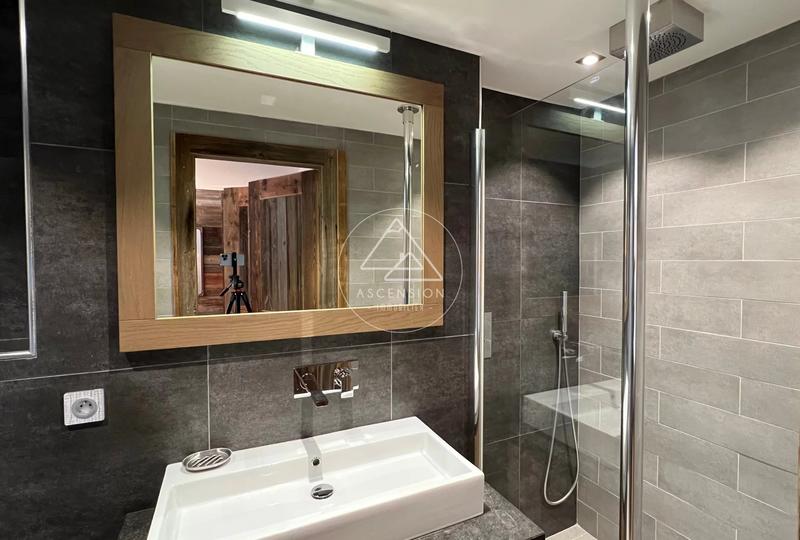 Appartement - 140 m² - 4 pièces