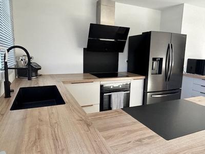 Maison - 106 m² - 6 pièces