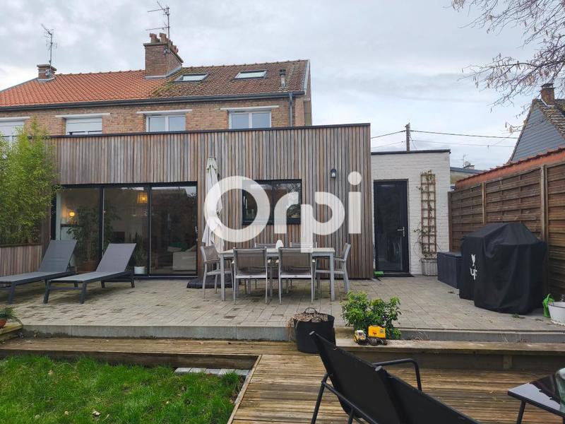 Maison - 122 m² - 4 pièces