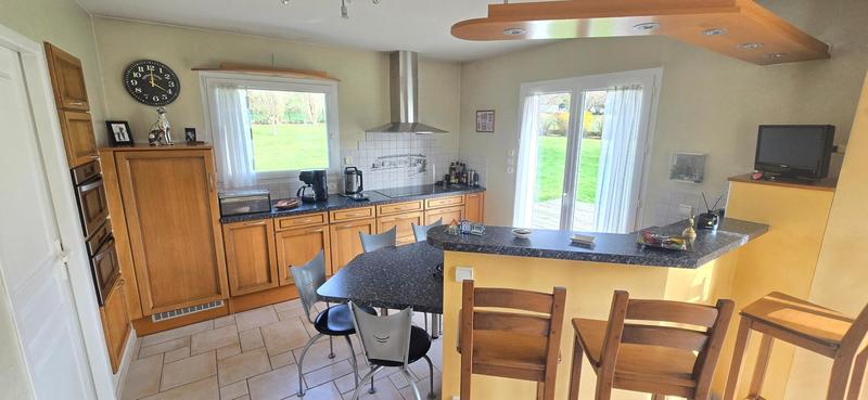 Maison - 177 m² - 7 pièces