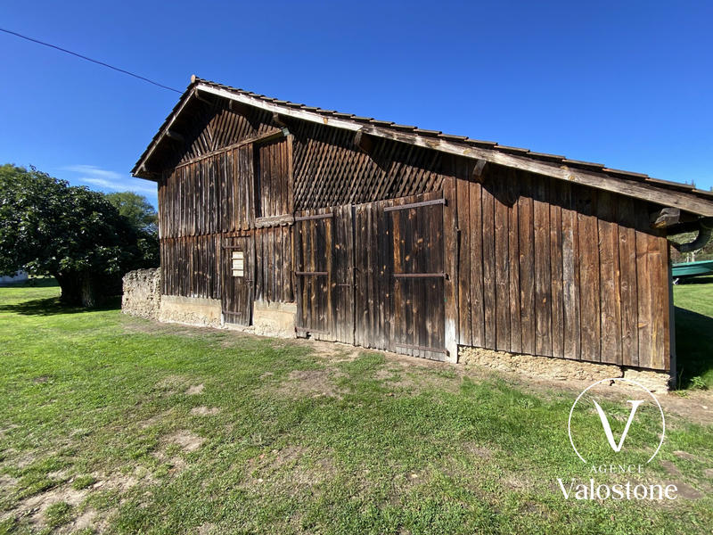 Maison - 246 m² - 6 pièces