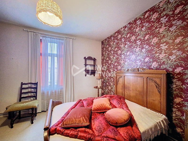 Maison - 184 m² - 7 pièces