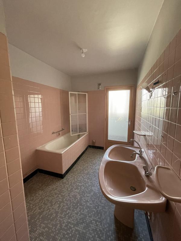 Appartement - 95 m² - 3 pièces