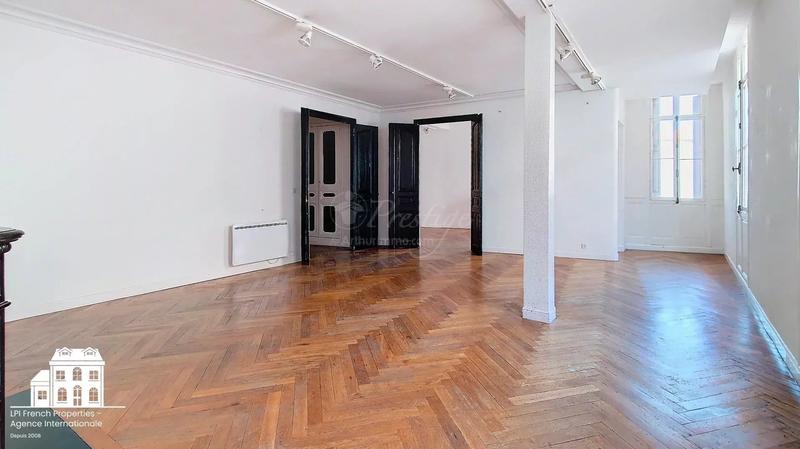 Appartement - 7 pièces