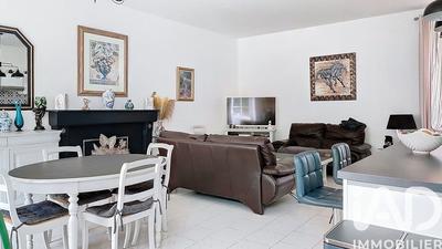 Maison - 159 m² - 6 pièces