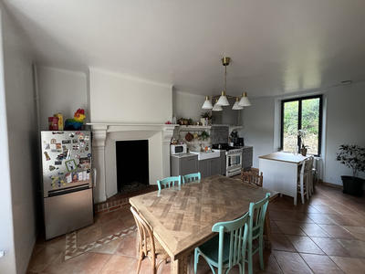 Maison - 170 m² - 7 pièces