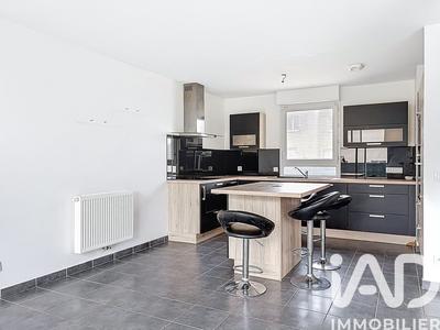 Maison - 103 m² - 5 pièces