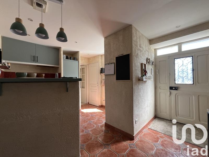 Maison - 176 m² - 9 pièces