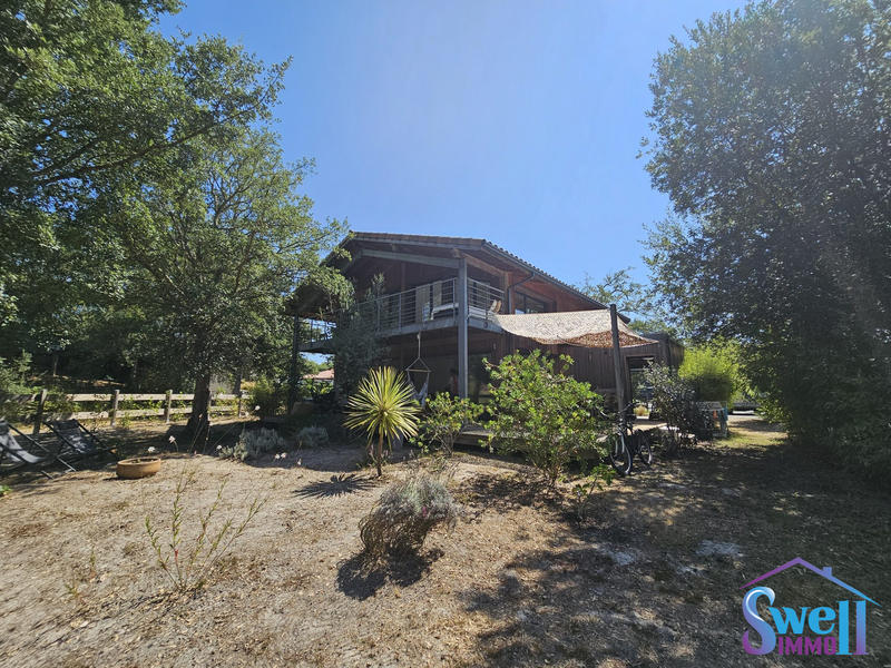 Maison - 122 m² - 4 pièces