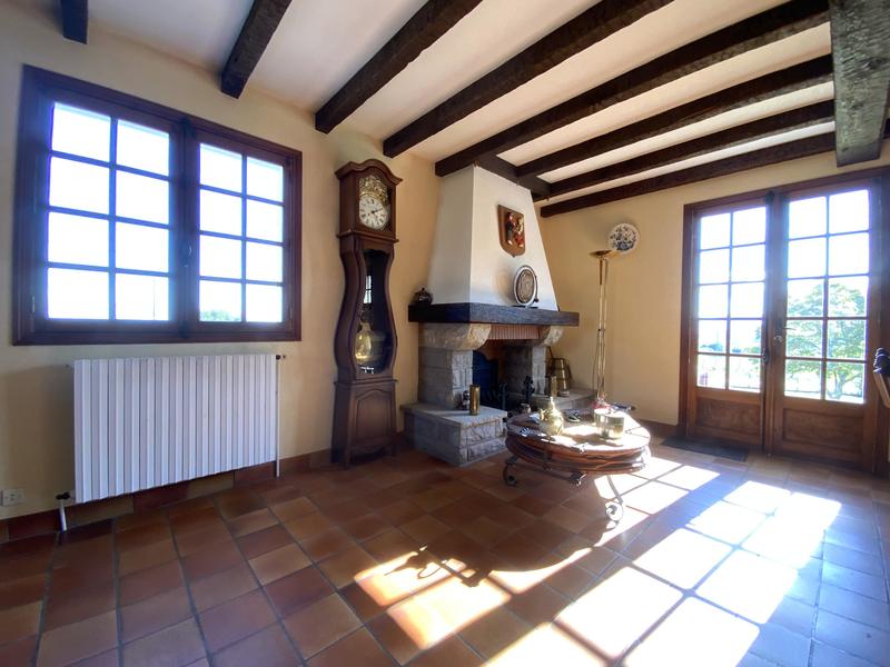 Maison - 175 m² - 6 pièces