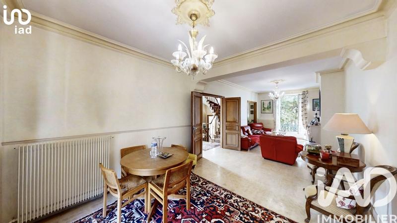 Maison - 156 m² - 7 pièces