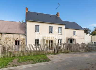 Maison - 135 m² - 8 pièces