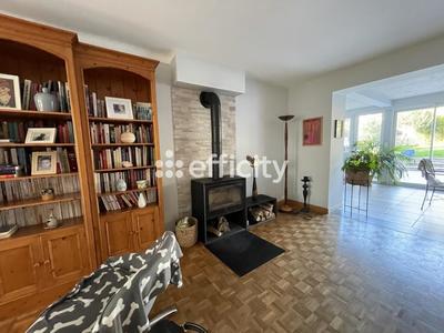 Pavillon - 130 m² - 5 pièces